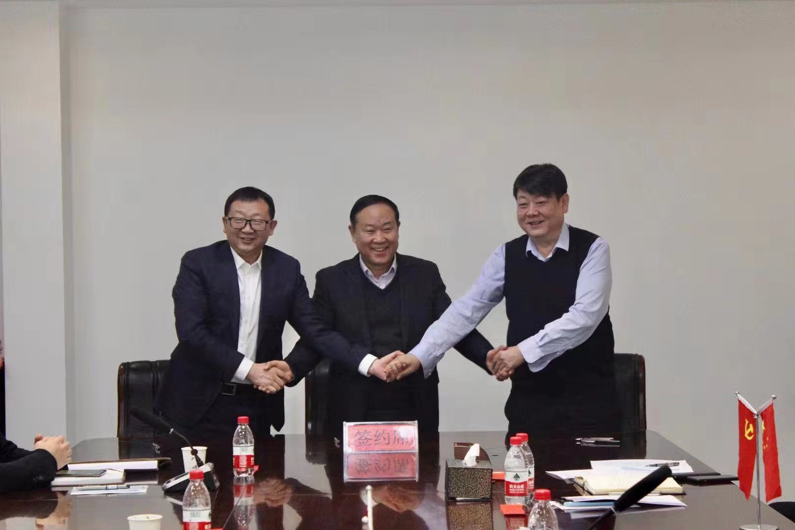 省建筑設(shè)計院與城關(guān)區(qū)城發(fā)公司、甘肅七建<br/>簽署戰(zhàn)略合作協(xié)議